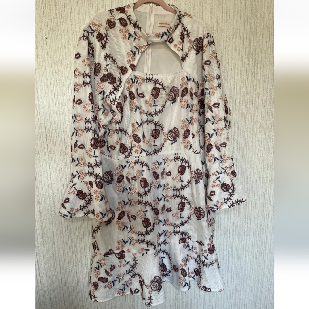 Ivy City Size 26W Floral Dress Cutouts